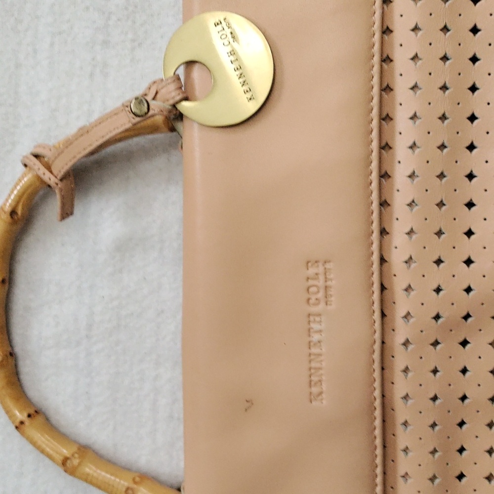 Kenneth Cole Clutch - Picture 2 of 8